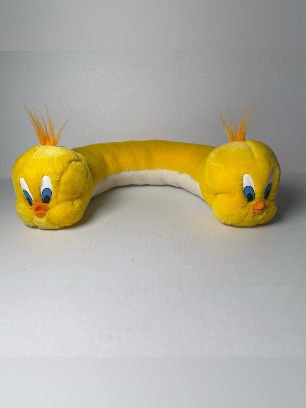 VERY RARE VTG Warner Bros. Looney Tunes Tweety Bird Plush Neck Travel Pillow